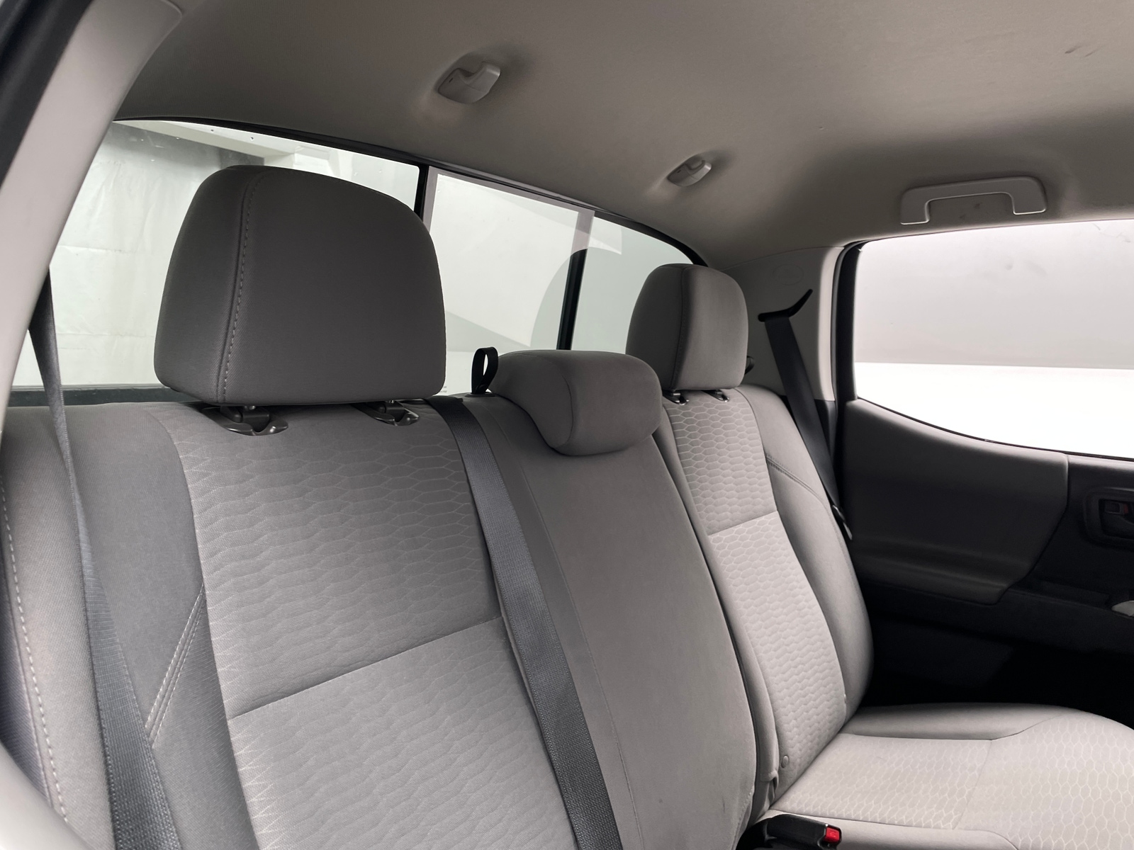 Thumbnail: 2019 Toyota Tacoma - 6