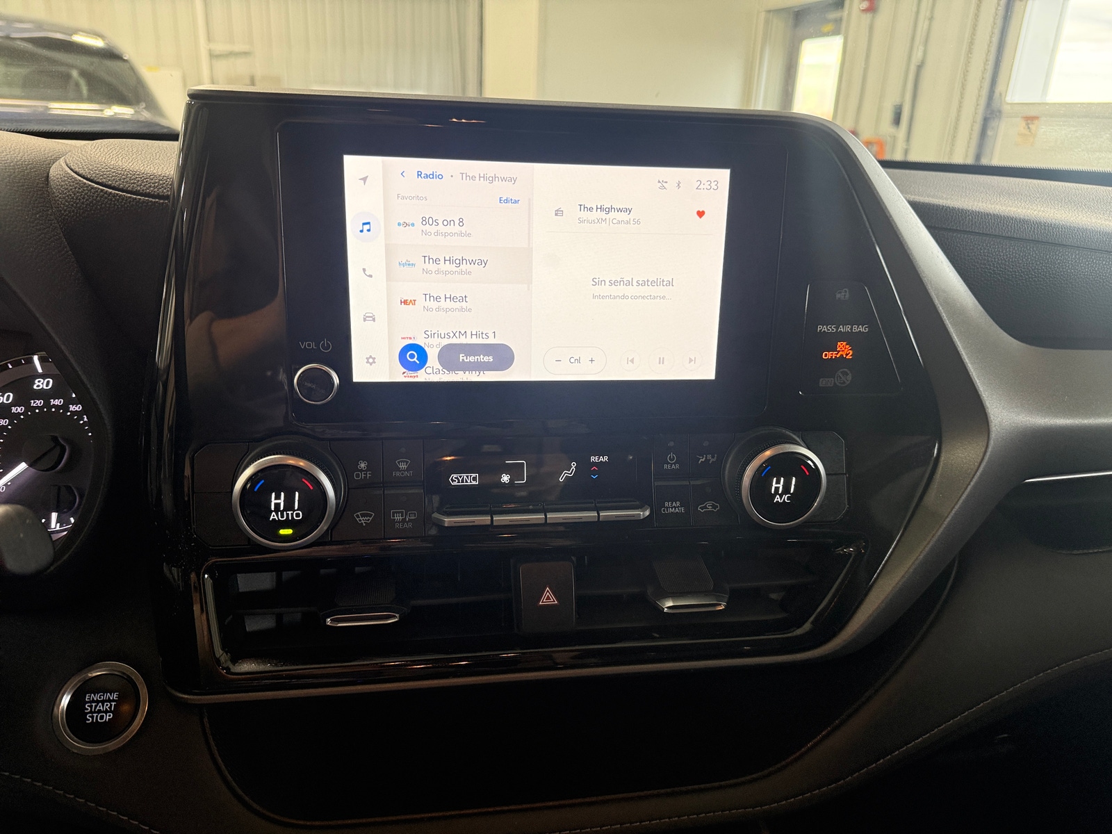 Thumbnail: 2025 Toyota Highlander - 4