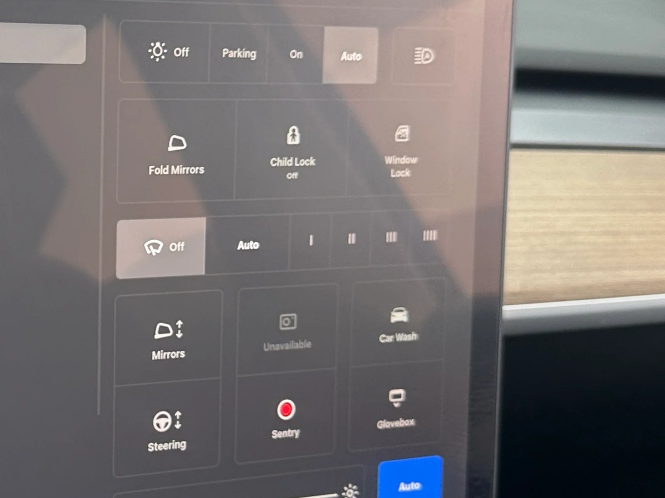 Thumbnail: 2023 Tesla Model Y - 3