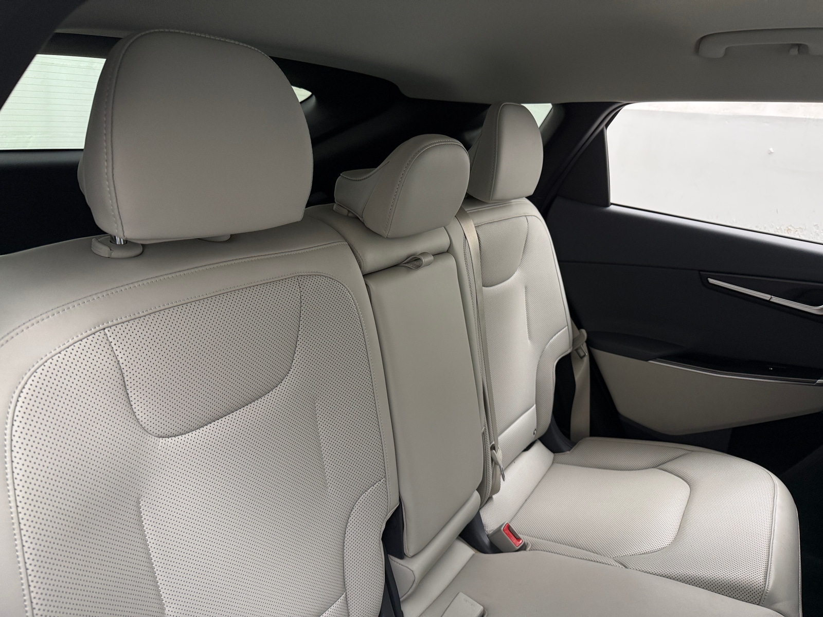 Thumbnail: 2023 Kia EV6 - 5