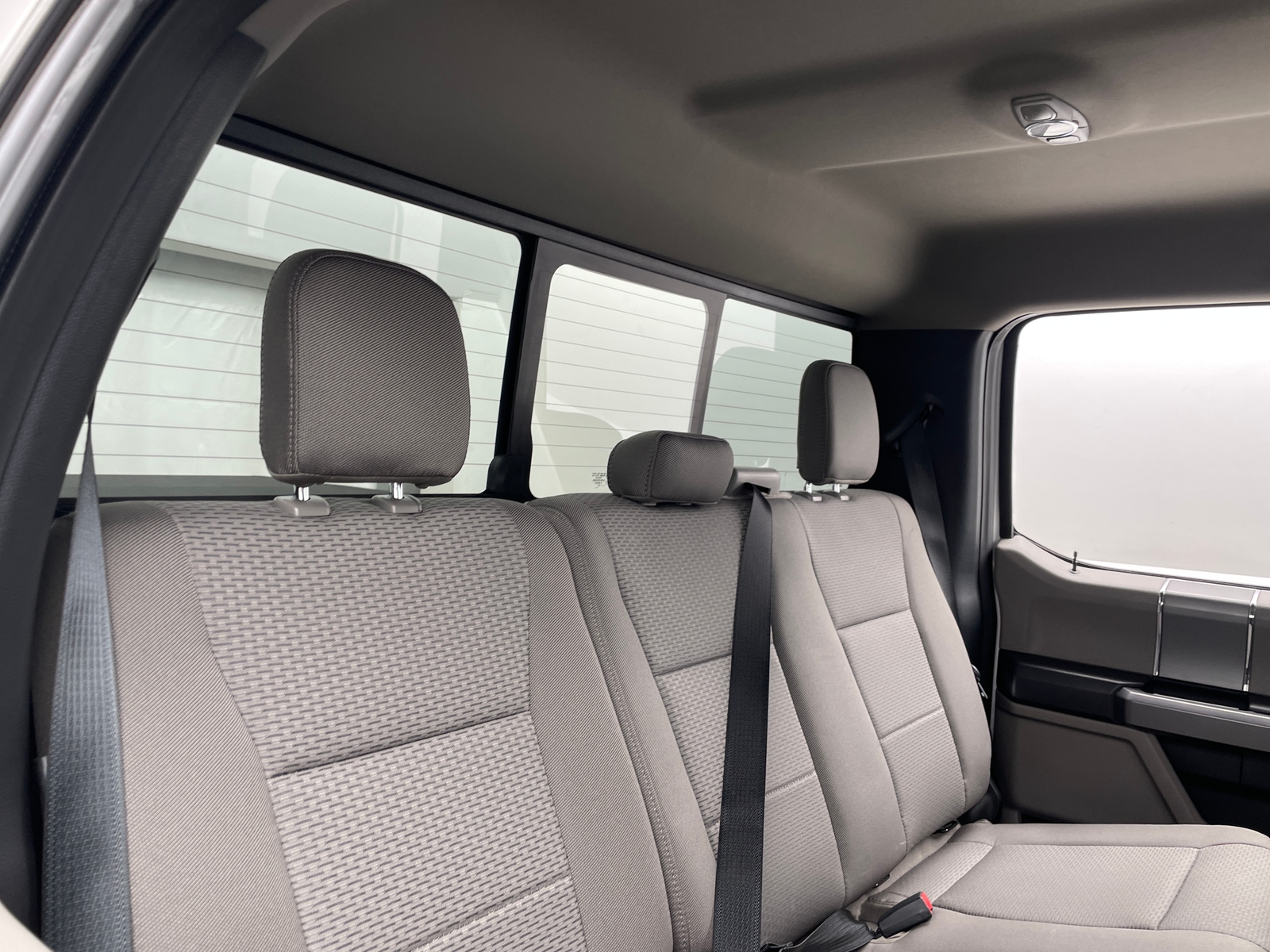 Thumbnail: 2020 Ford Econoline - 6