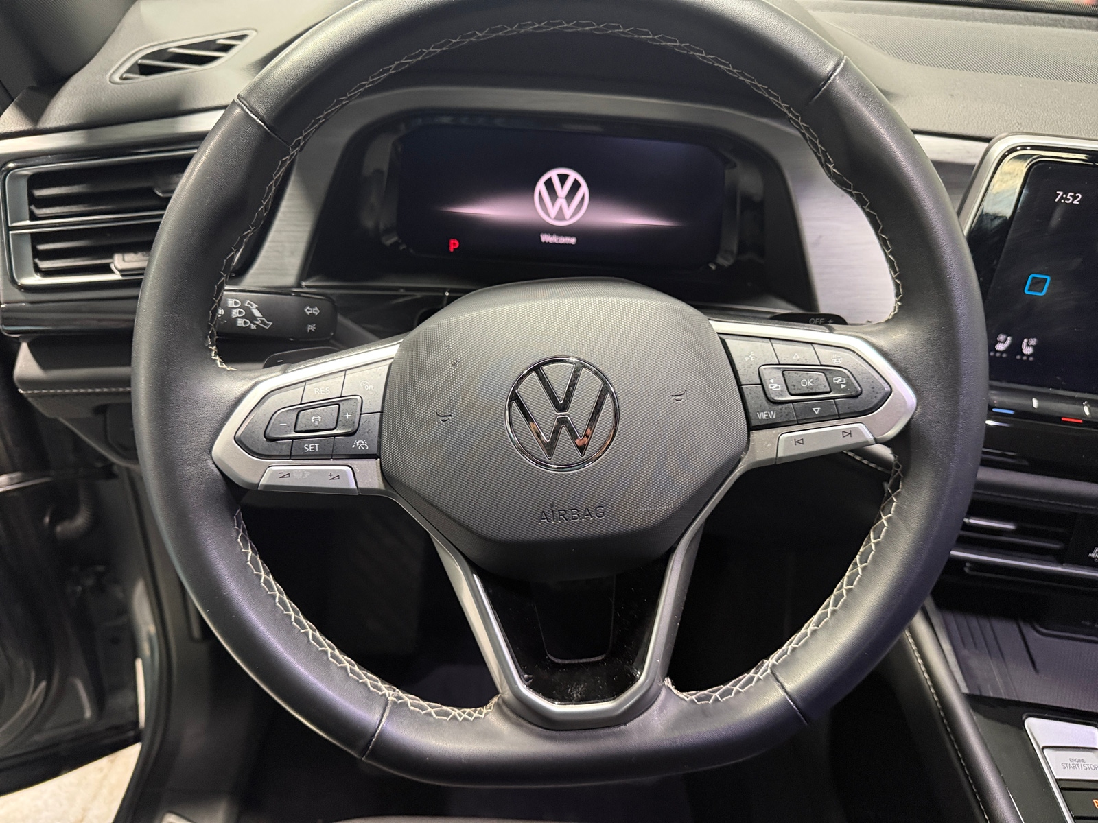 Thumbnail: 2025 Volkswagen Atlas - 4