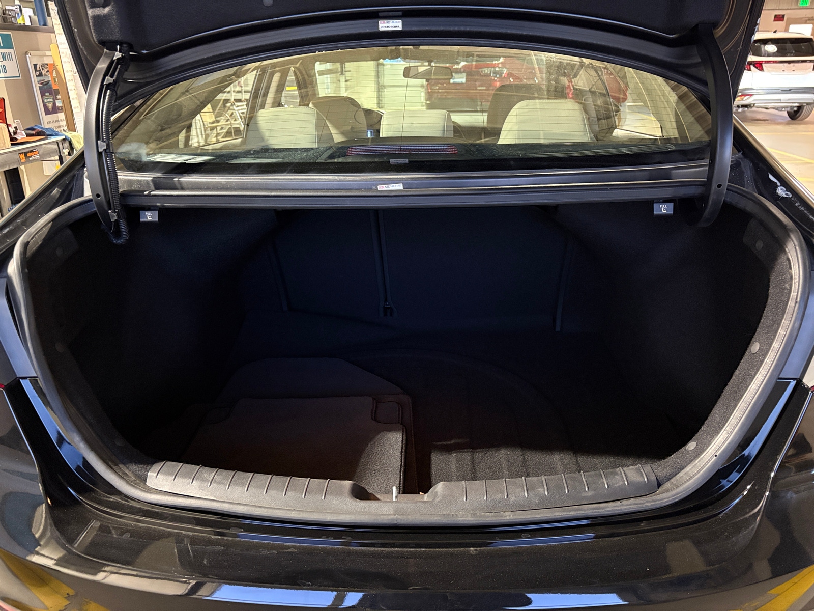 Thumbnail: 2018 Hyundai Elantra - 7