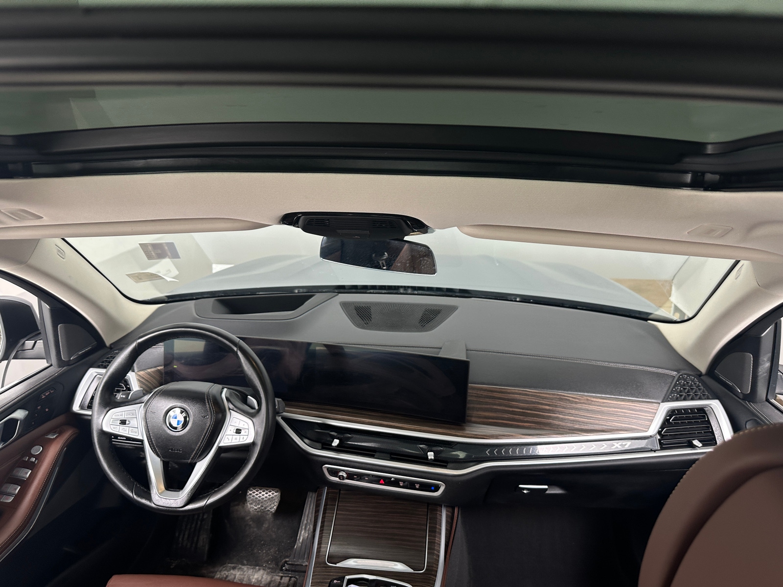 Thumbnail: 2024 BMW X7 - 2