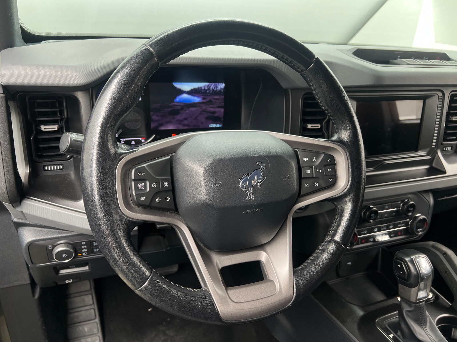 Thumbnail: 2021 Ford Bronco - 5