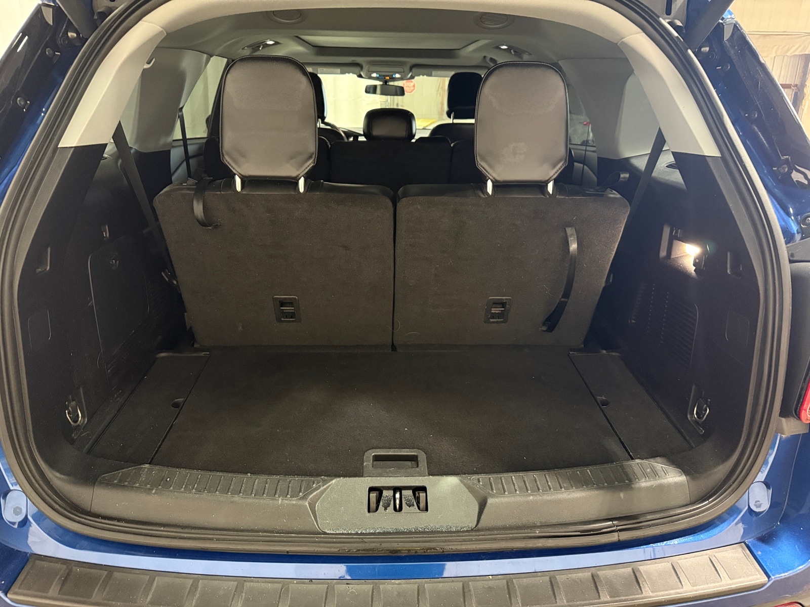 Thumbnail: 2021 Ford Explorer - 7