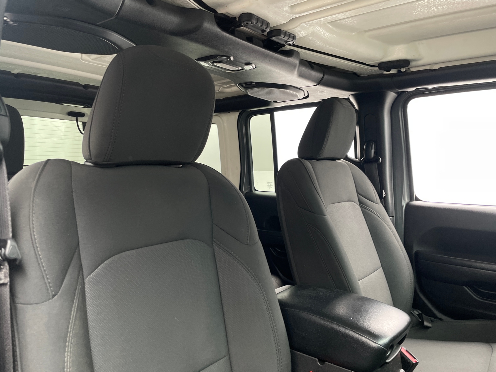 Thumbnail: 2022 Jeep Wrangler - 2