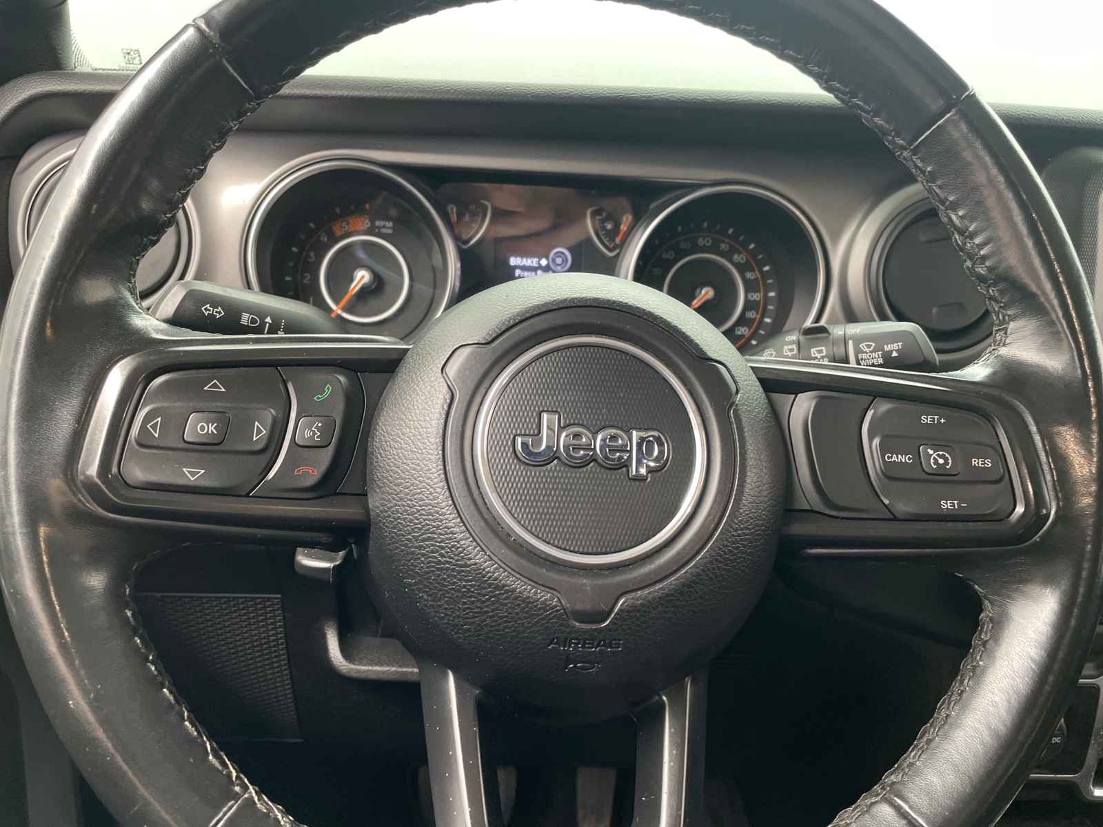 Thumbnail: 2022 Jeep Wrangler - 5