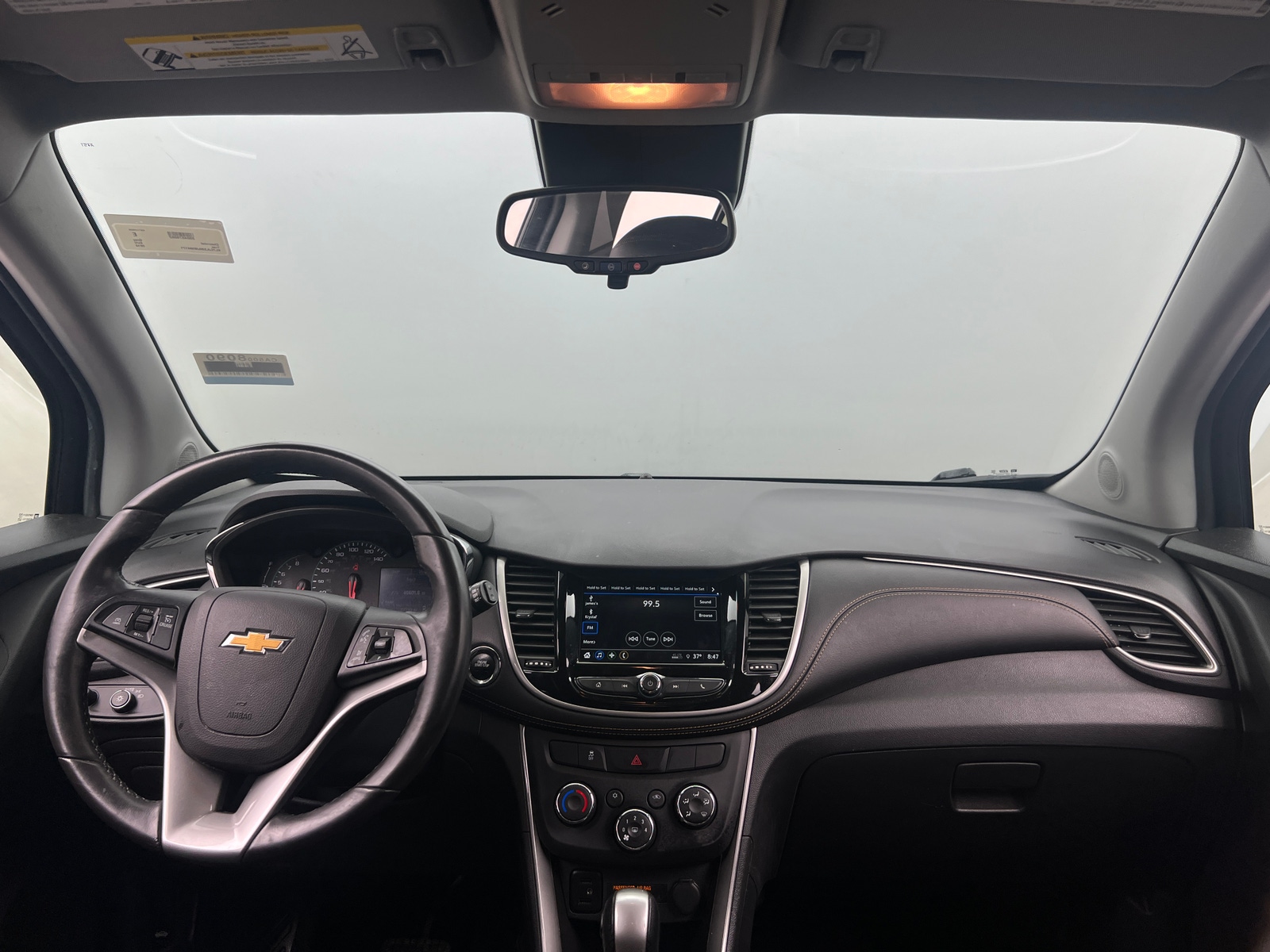 Thumbnail: 2018 Chevrolet Trax - 3