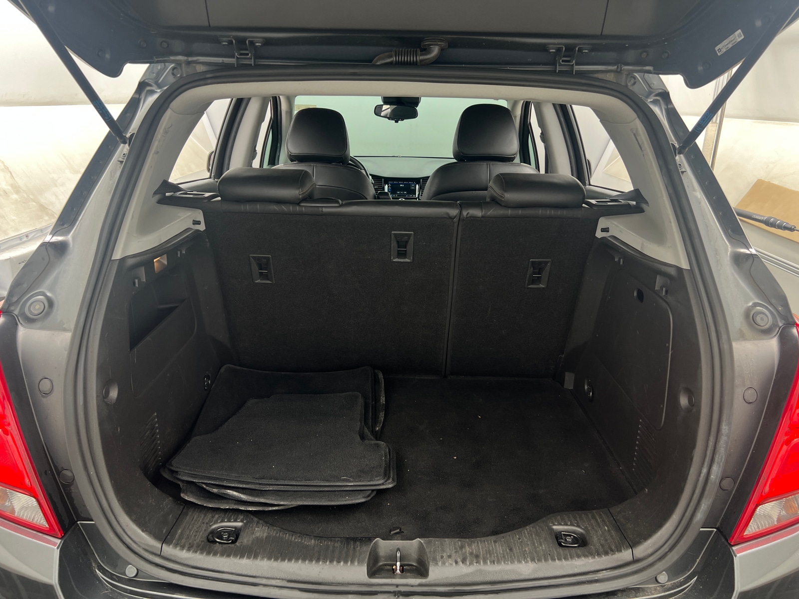 Thumbnail: 2018 Chevrolet Trax - 7