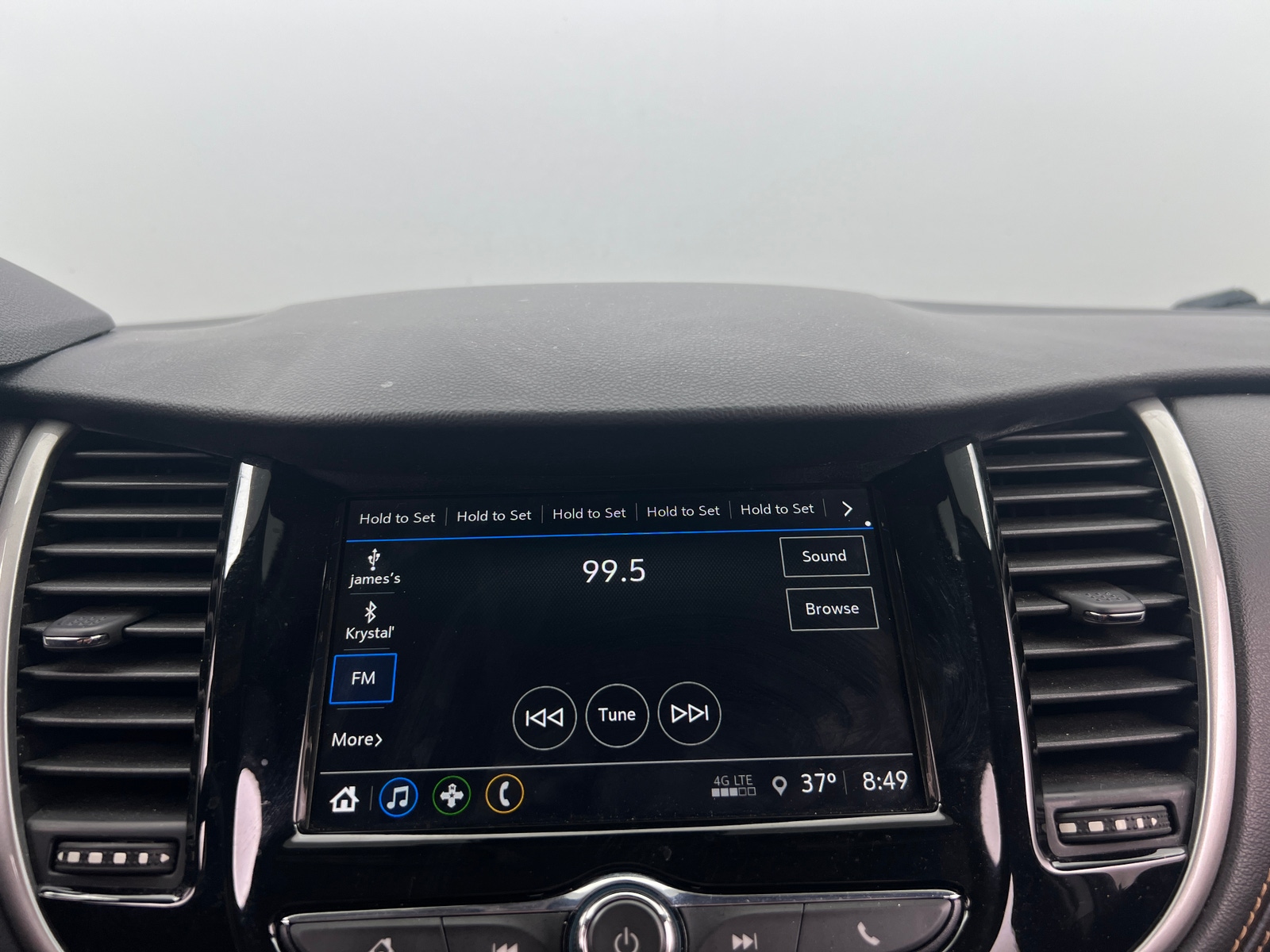 Thumbnail: 2018 Chevrolet Trax - 4