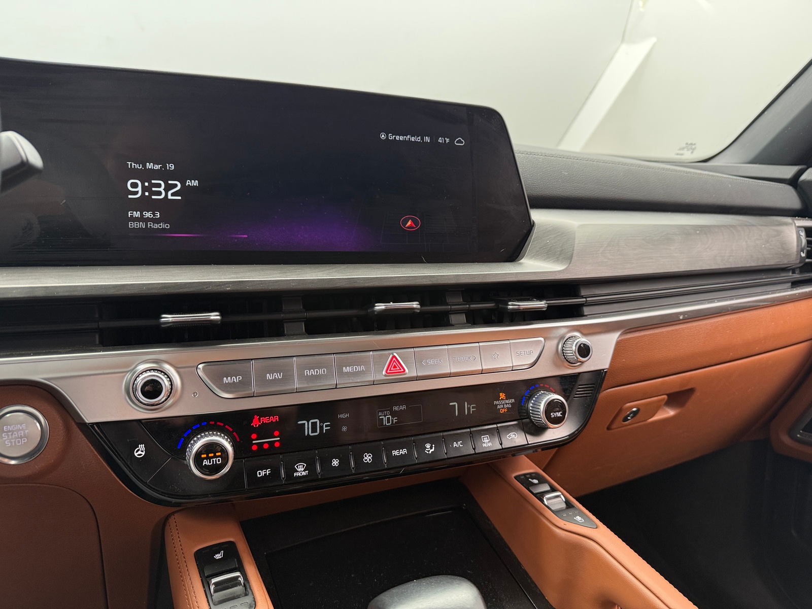 Thumbnail: 2023 Kia Telluride - 3