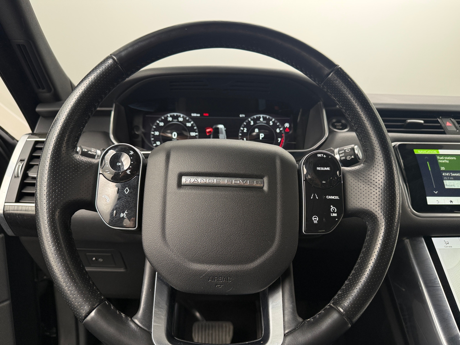 Thumbnail: 2019 Land Rover Range Rover Sport - 4