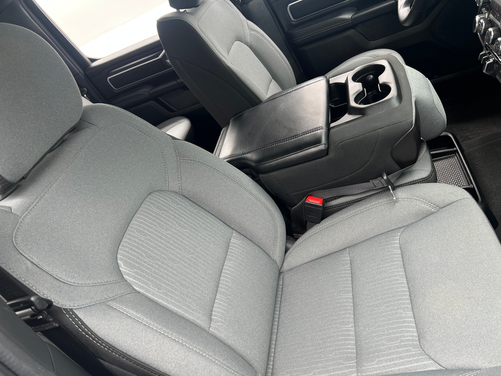 Thumbnail: 2024 RAM 1500 - 2