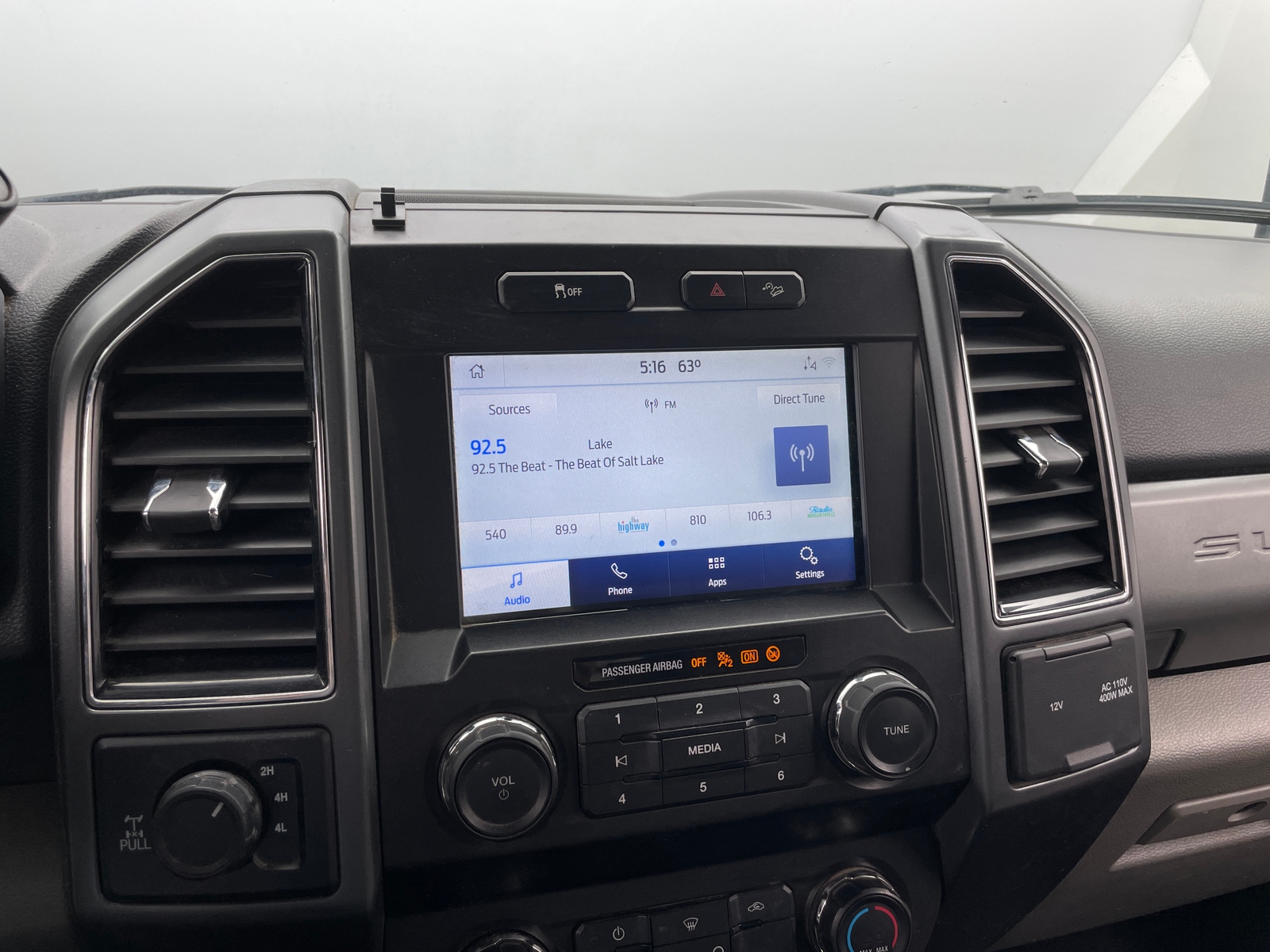 Thumbnail: 2022 Ford Econoline - 4