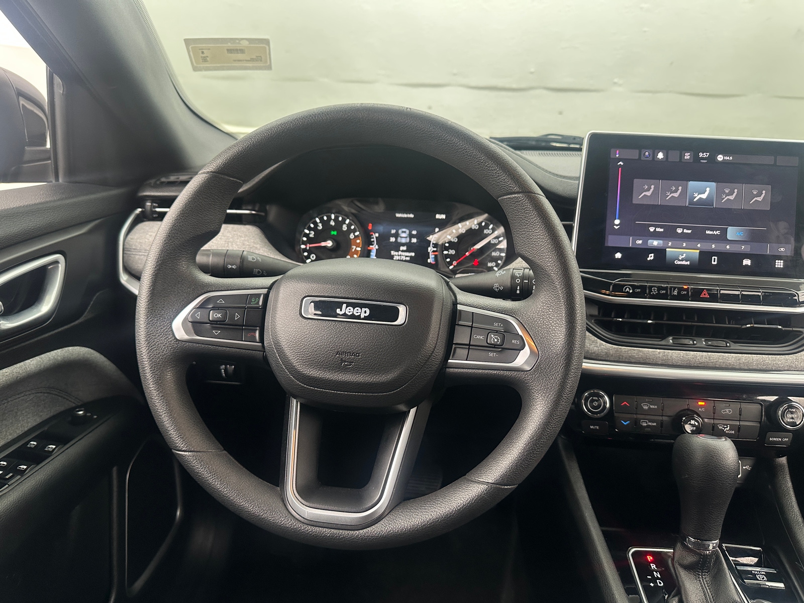 Thumbnail: 2023 Jeep Compass - 5