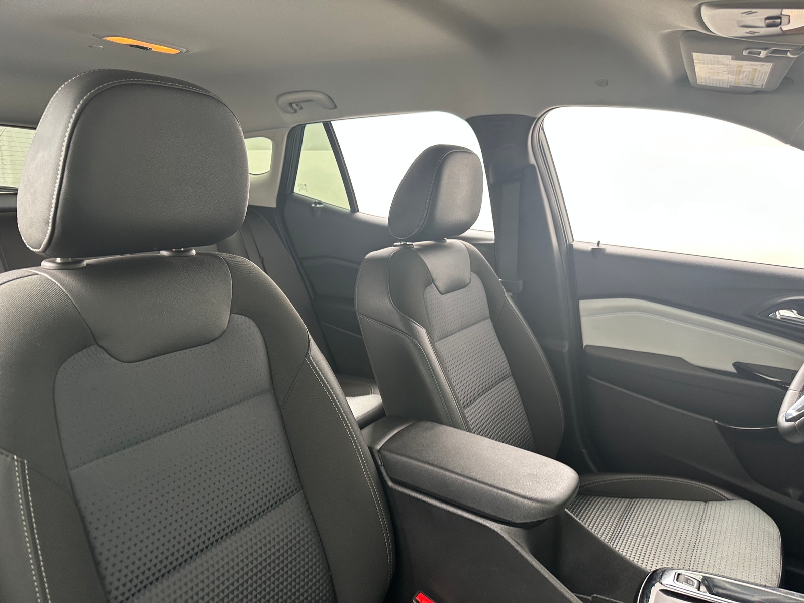 Thumbnail: 2025 Chevrolet Trax - 2