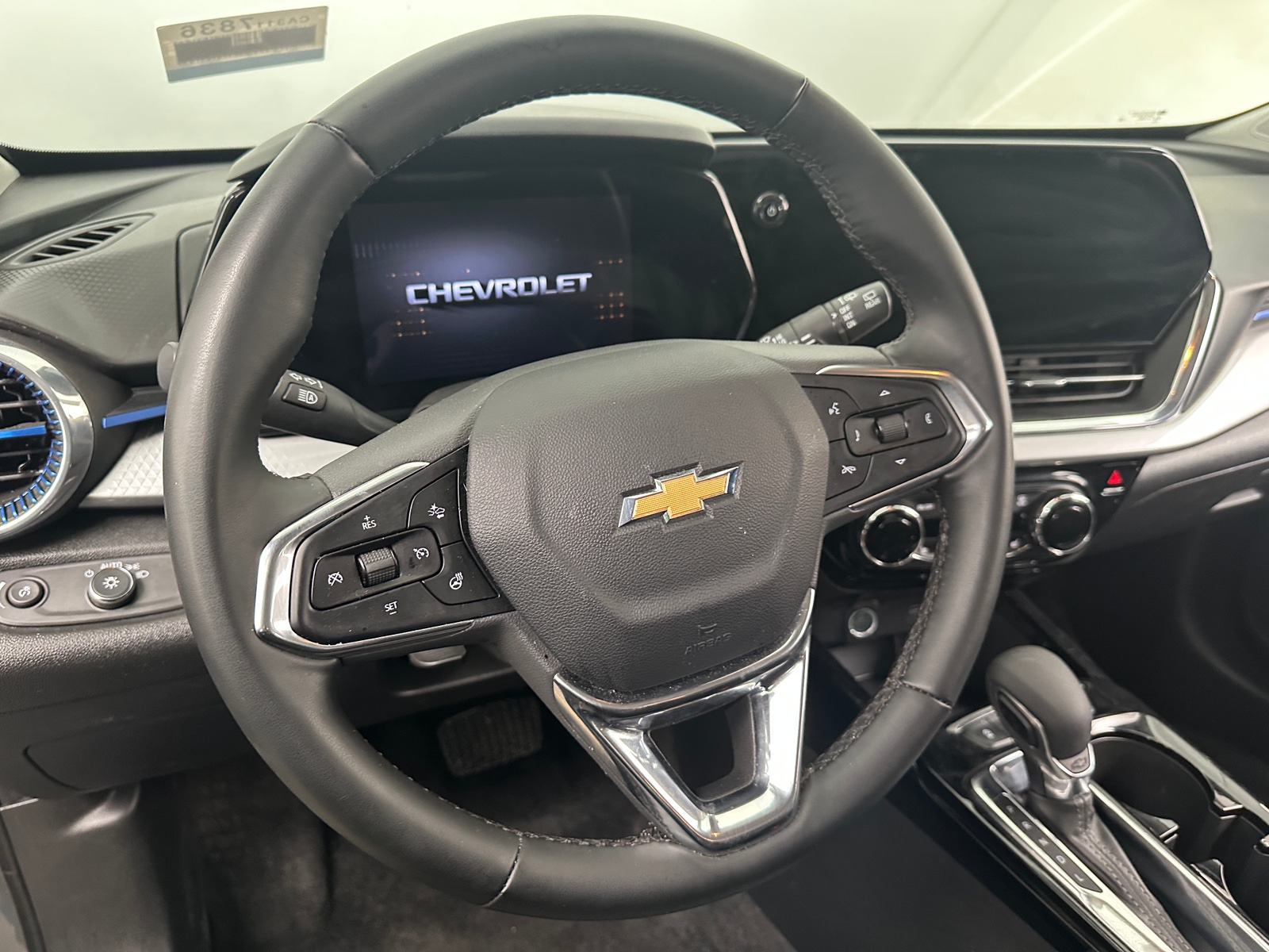 Thumbnail: 2025 Chevrolet Trax - 5