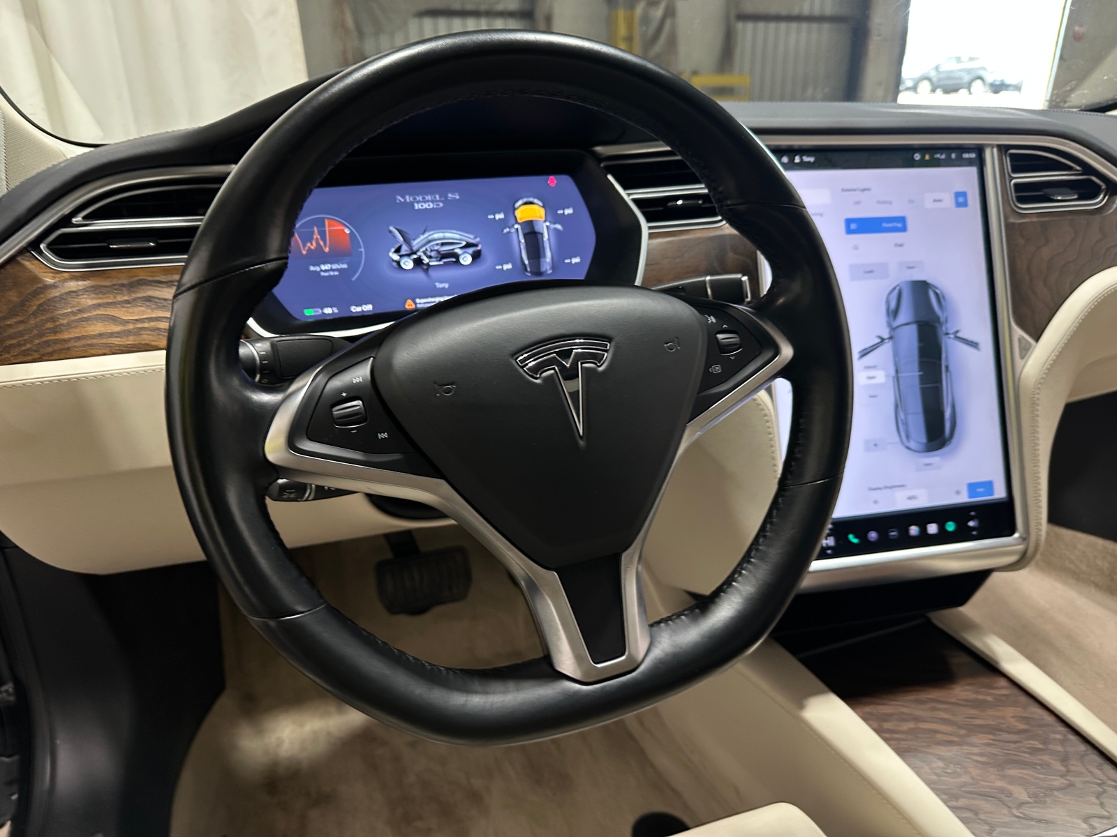 Thumbnail: 2017 Tesla Model S - 4