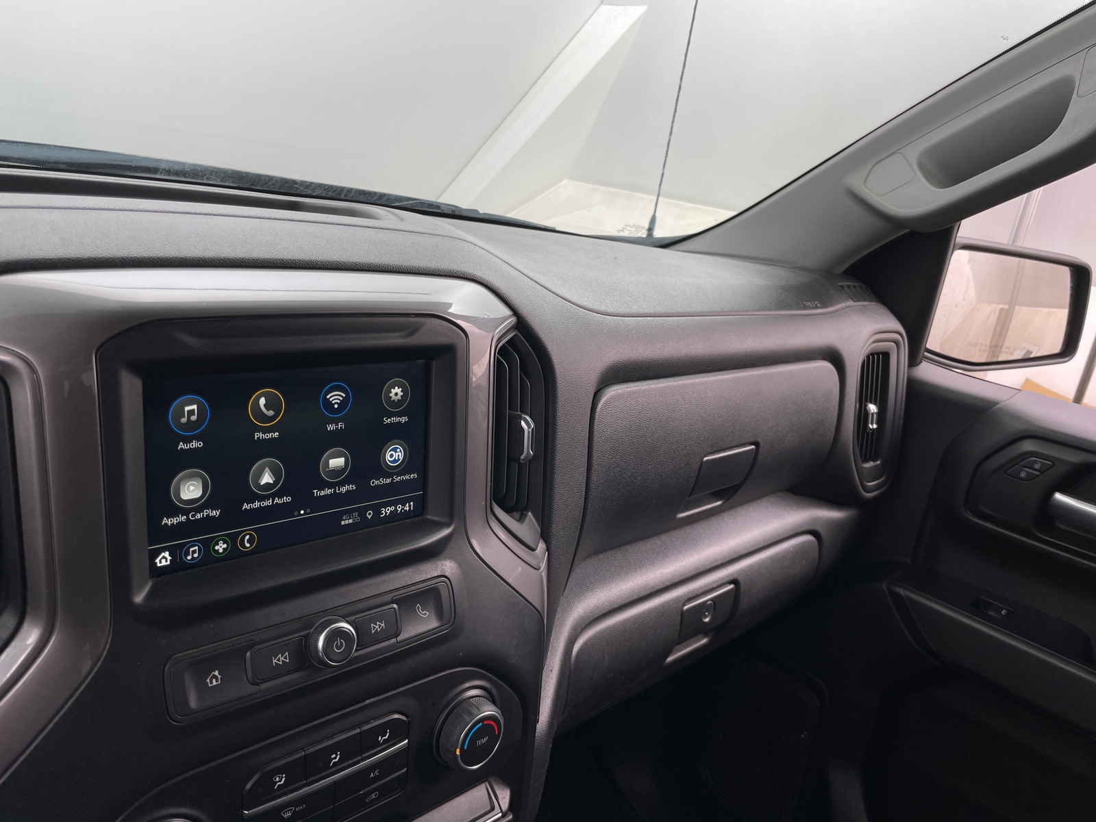 Thumbnail: 2019 Chevrolet Silverado 1500 - 4