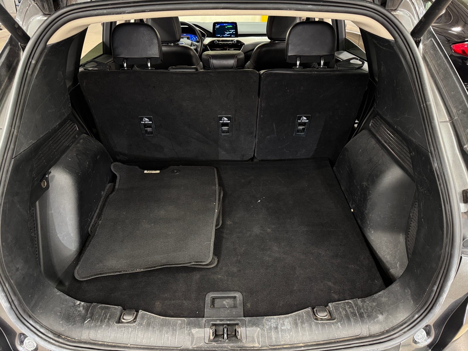 Thumbnail: 2020 Ford Escape - 6