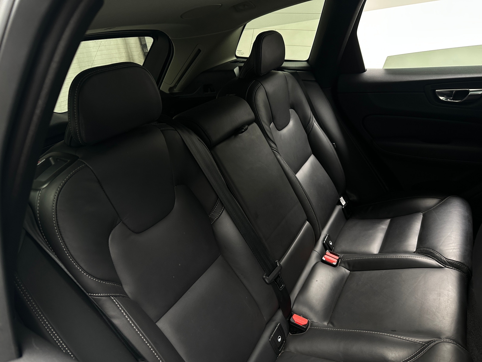 Thumbnail: 2023 Volvo XC60 - 5