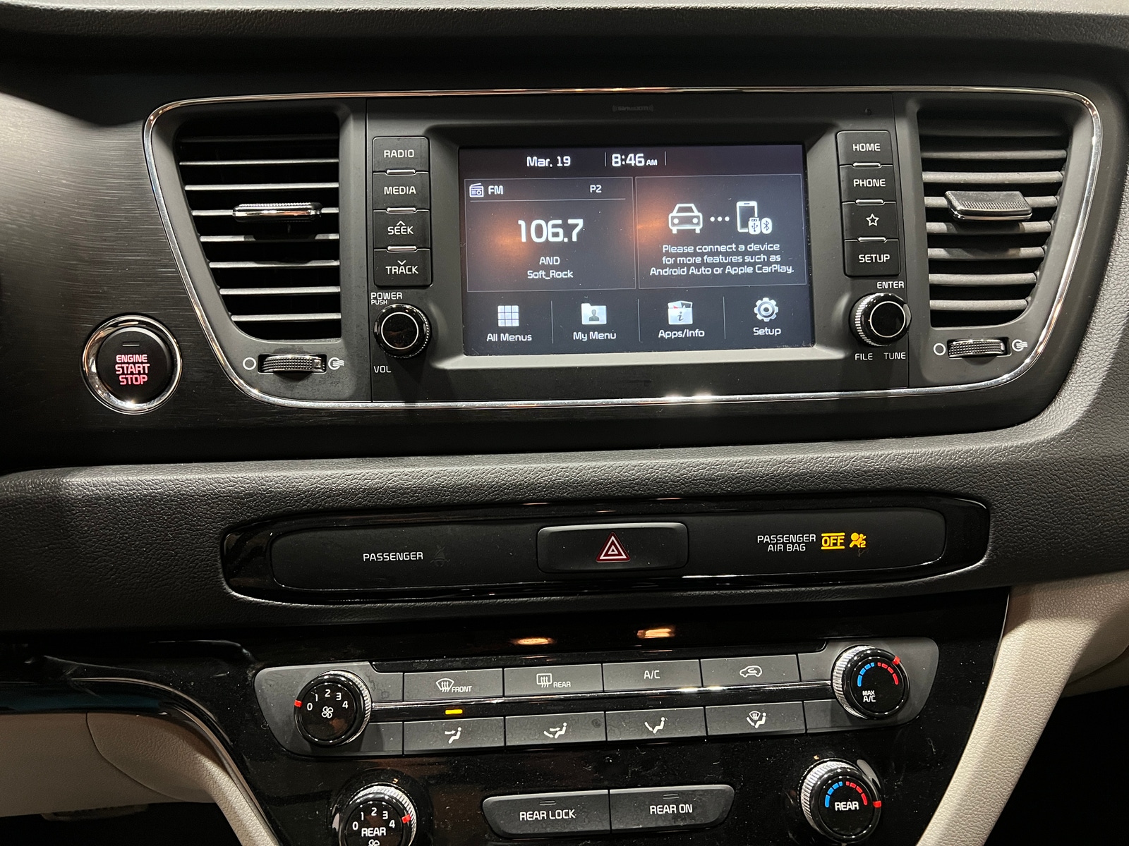 Thumbnail: 2019 Kia Sedona - 3