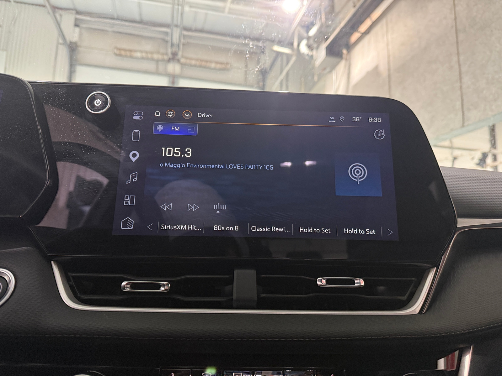 Thumbnail: 2025 Chevrolet Equinox - 4