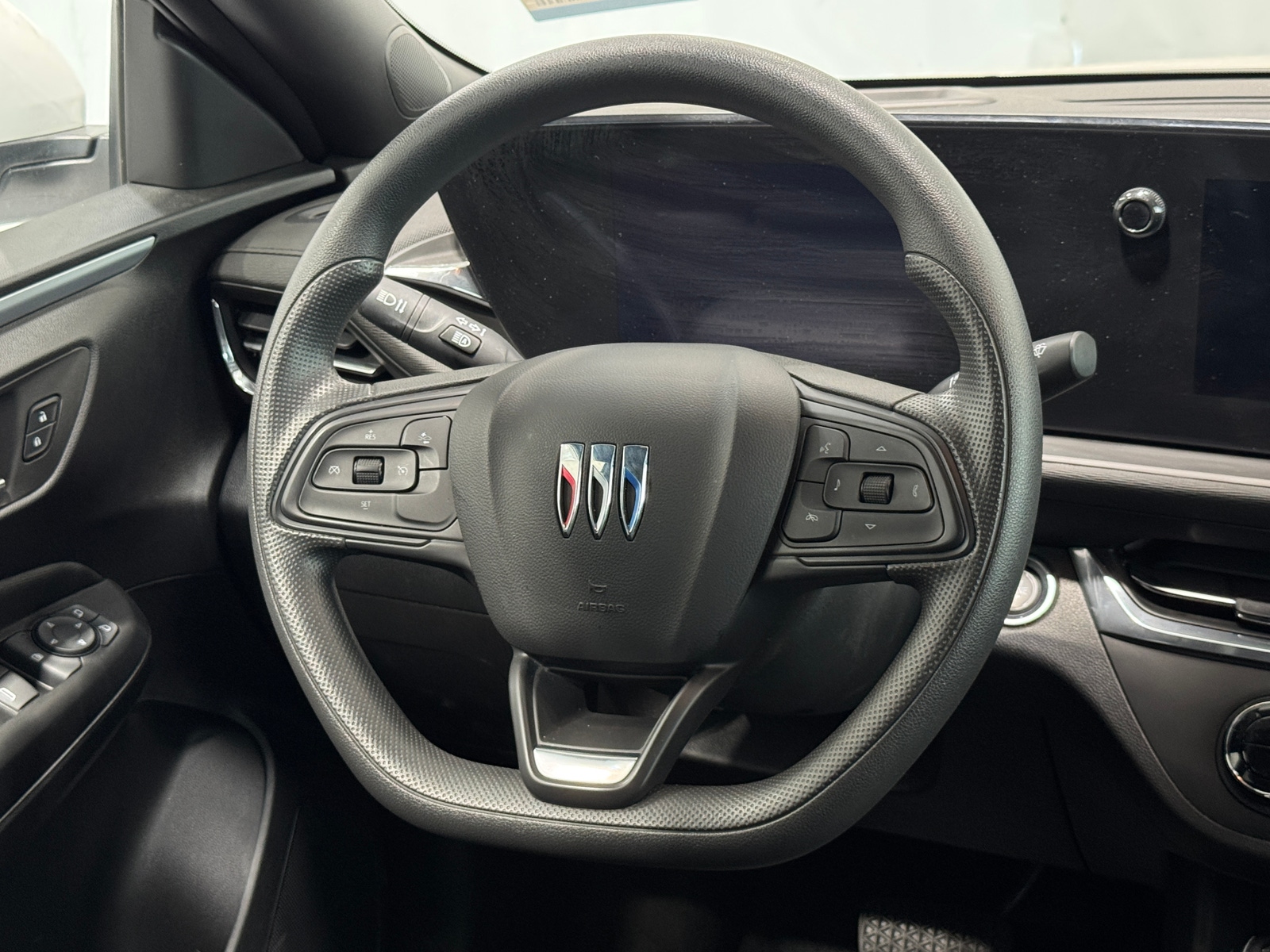 Thumbnail: 2025 Buick Envista - 4