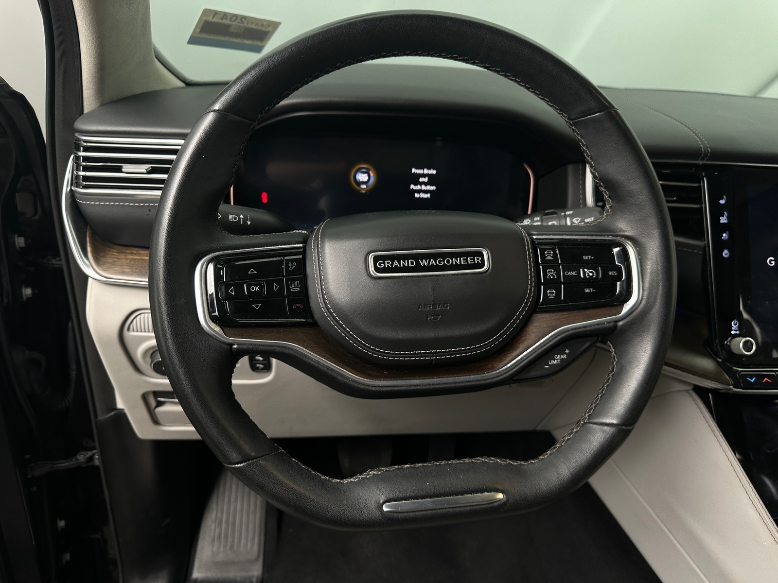 Thumbnail: 2023 Jeep Grand Wagoneer - 4