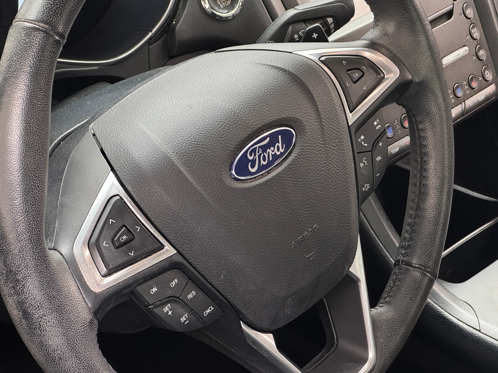 Thumbnail: 2017 Ford Fusion - 4