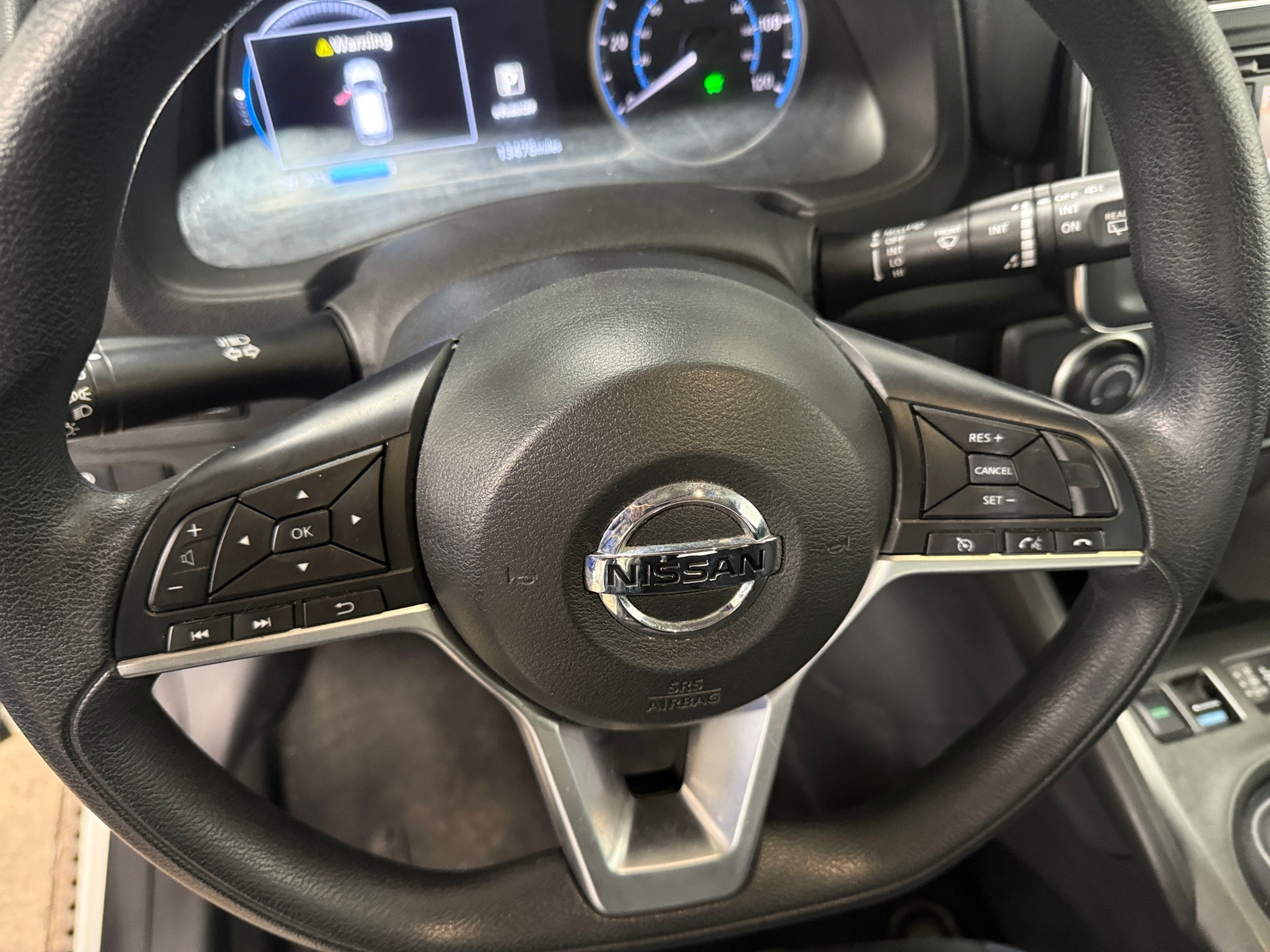 Thumbnail: 2019 Nissan Leaf - 5