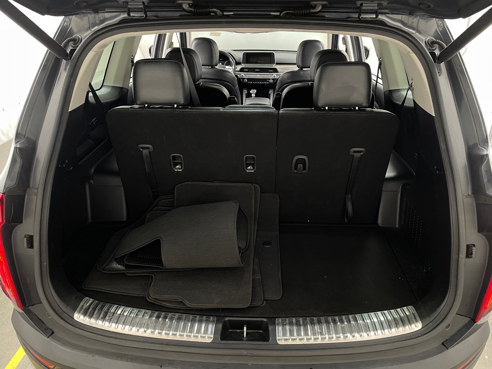 Thumbnail: 2020 Kia Telluride - 6