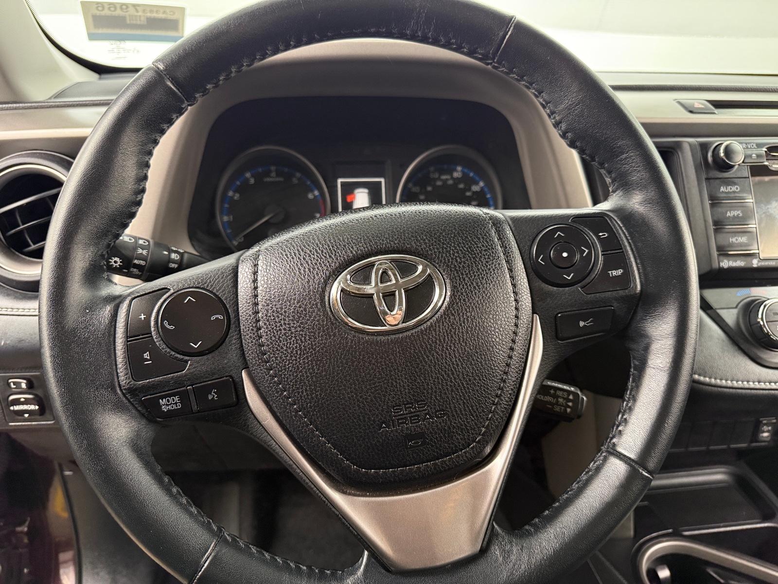 Thumbnail: 2018 Toyota RAV4 - 5