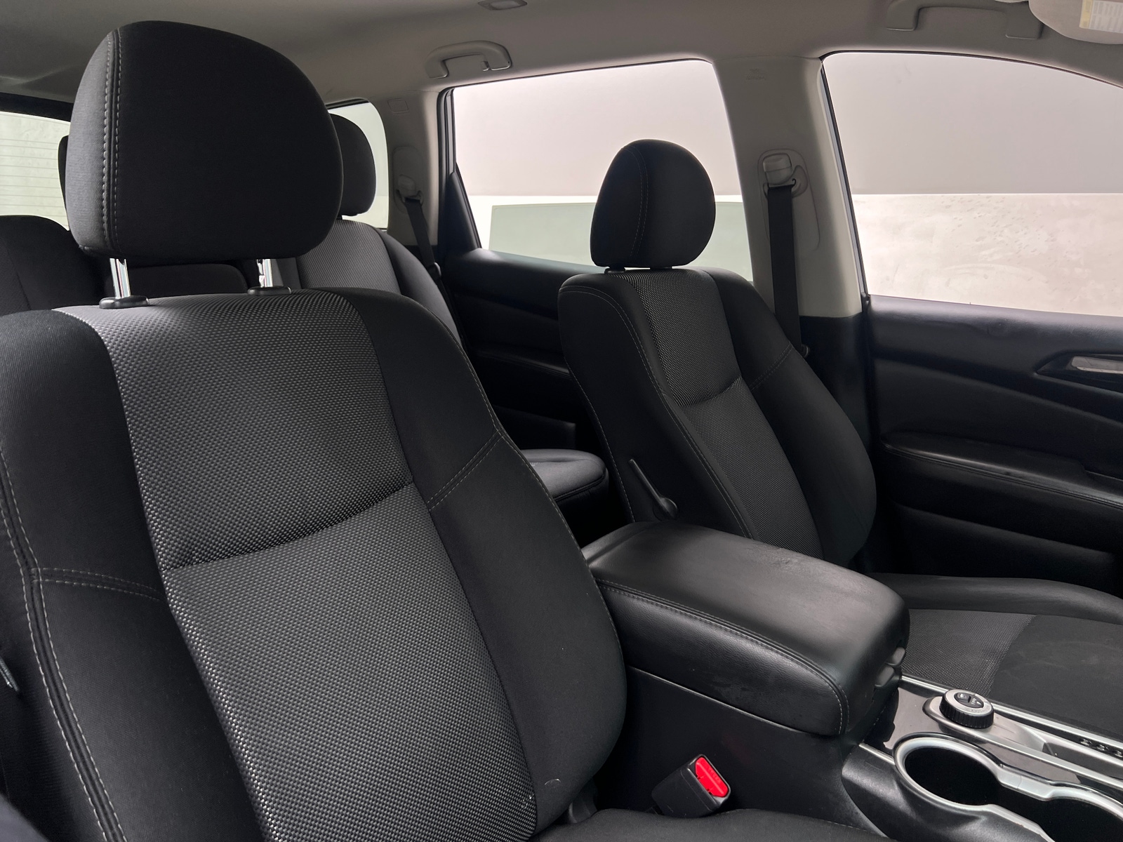 Thumbnail: 2020 Nissan Pathfinder - 2