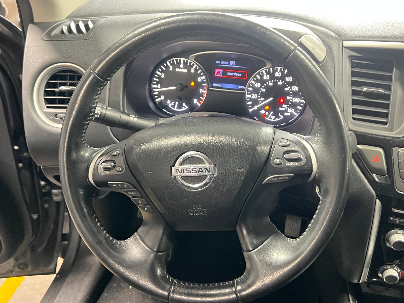 Thumbnail: 2020 Nissan Pathfinder - 5