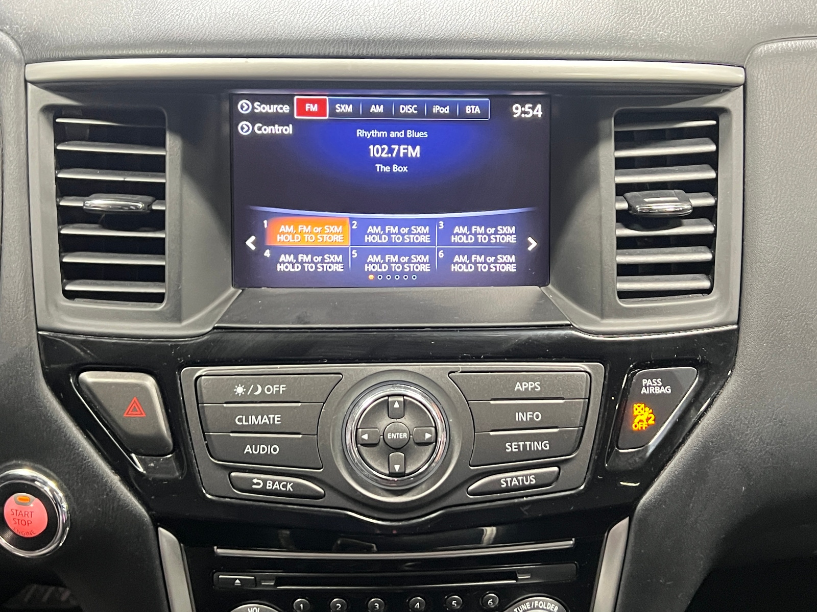 Thumbnail: 2020 Nissan Pathfinder - 4