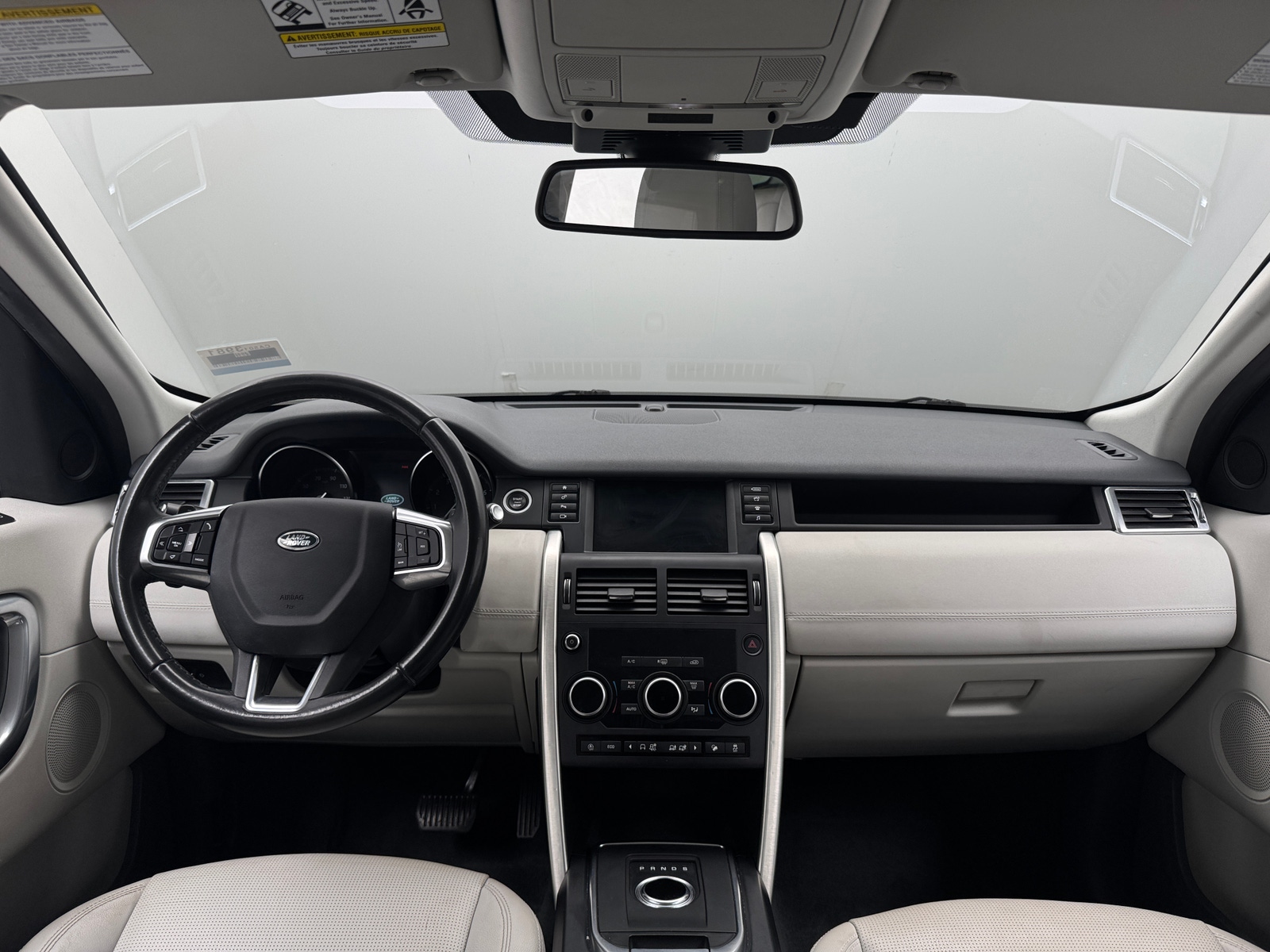 Thumbnail: 2019 Land Rover Discovery Sport - 2