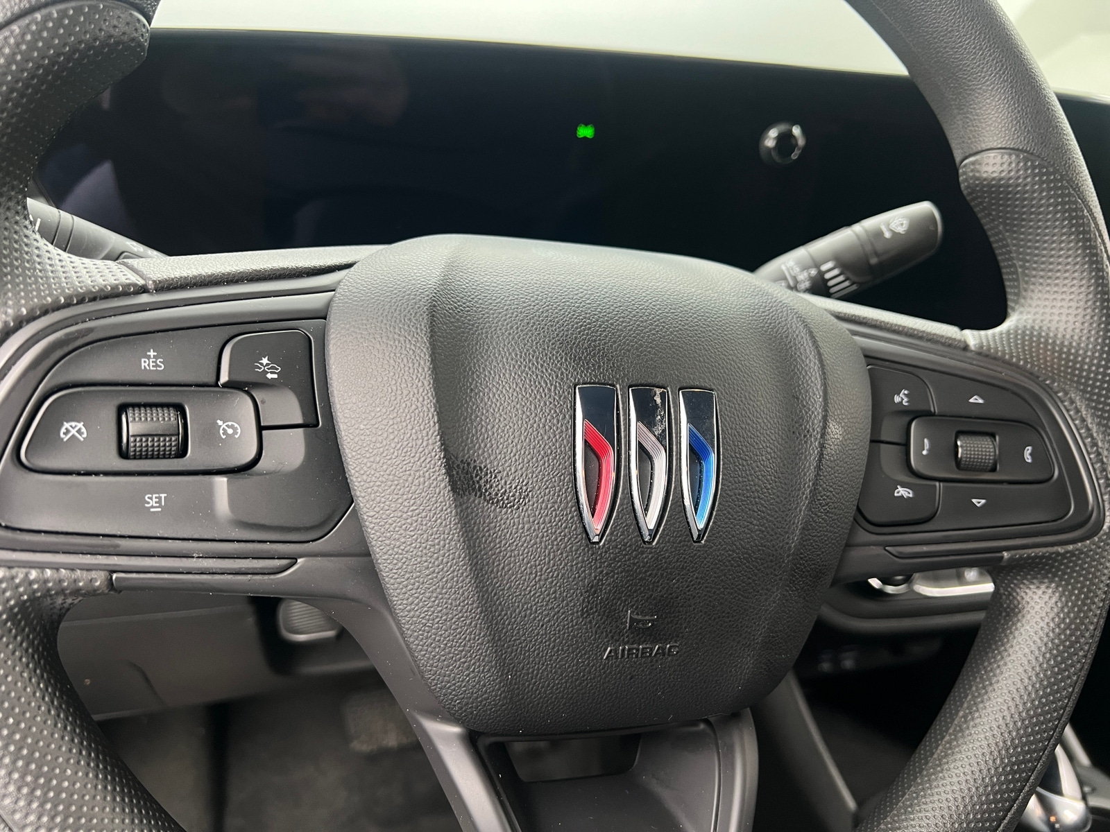 Thumbnail: 2025 Buick Envista - 5