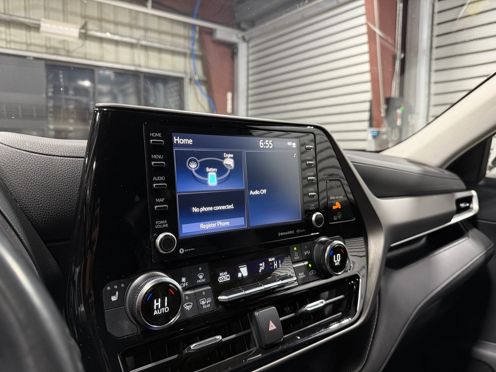 Thumbnail: 2022 Toyota Highlander - 3