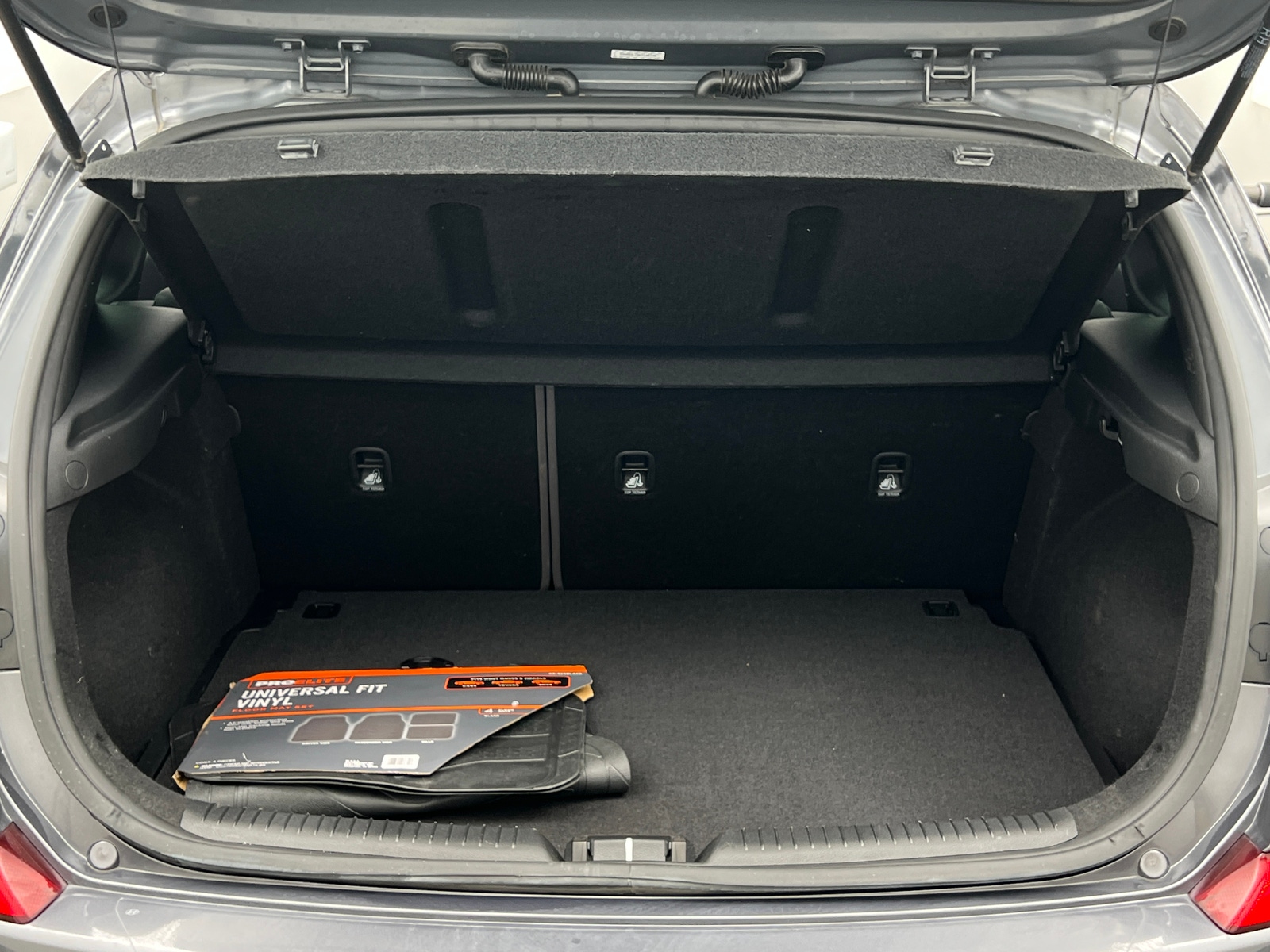 Thumbnail: 2019 Hyundai Elantra - 7