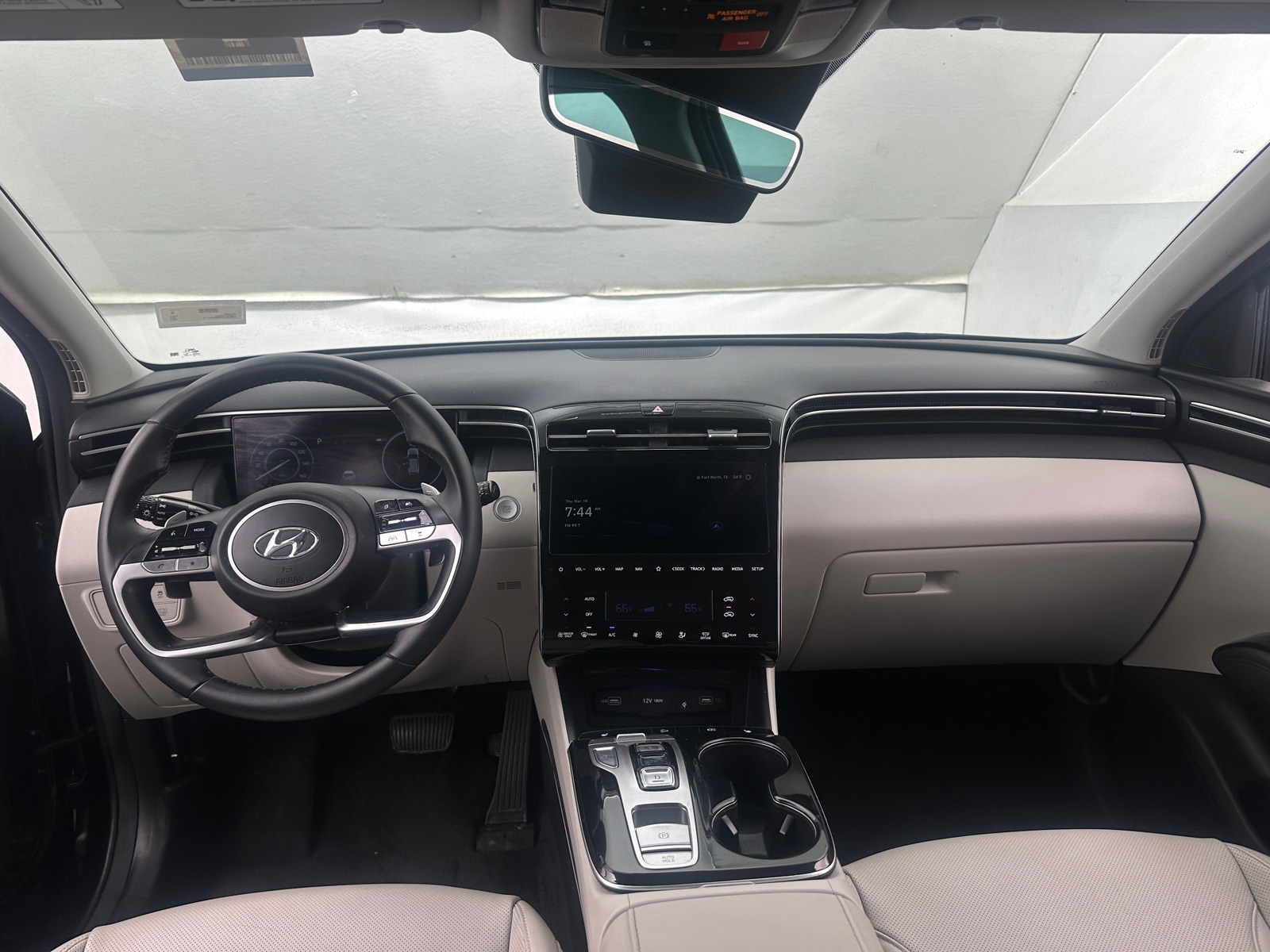 Thumbnail: 2024 Hyundai Tucson - 3