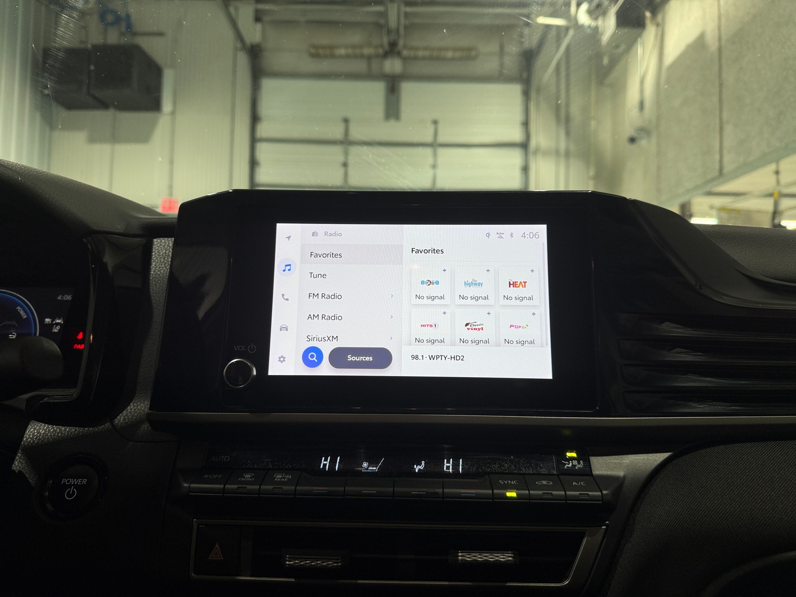 Thumbnail: 2025 Toyota Camry - 4