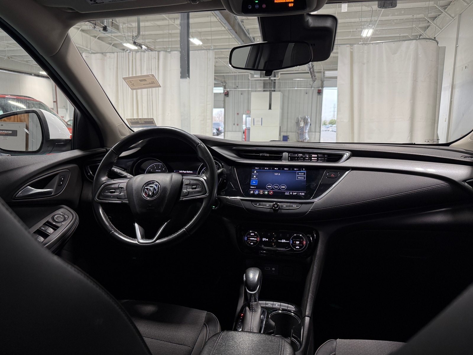 Thumbnail: 2021 Buick Encore GX - 2