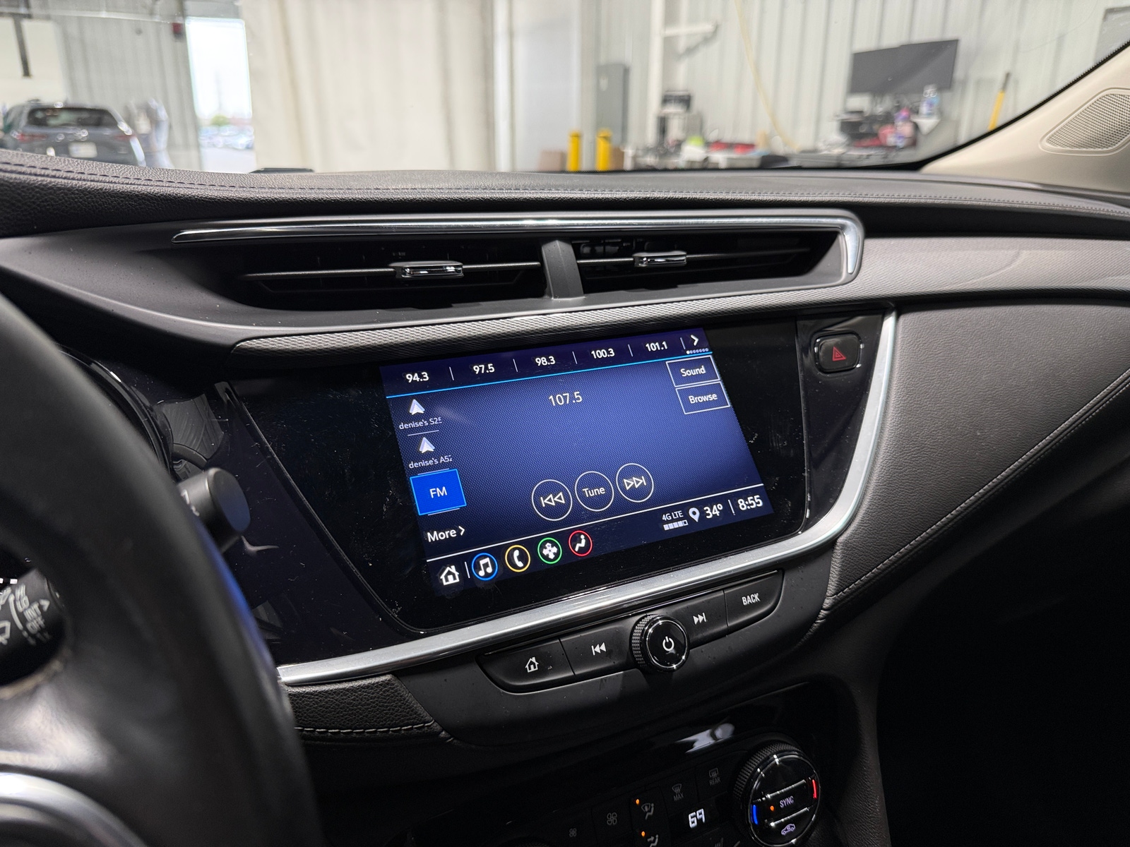 Thumbnail: 2021 Buick Encore GX - 3