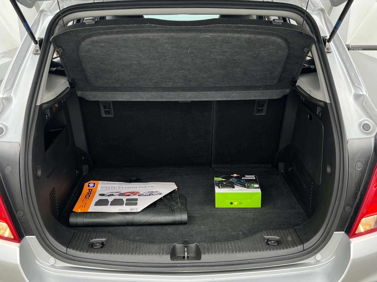 Thumbnail: 2021 Chevrolet Trax - 7