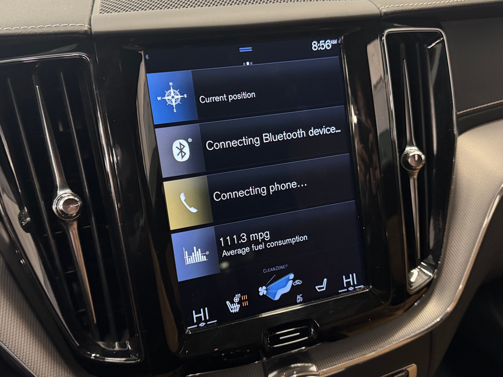 Thumbnail: 2019 Volvo XC60 - 3