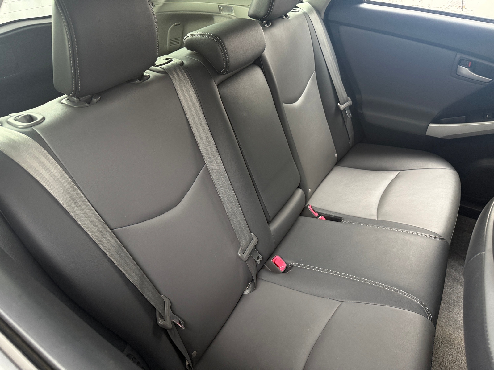 Thumbnail: 2014 Toyota Prius - 6