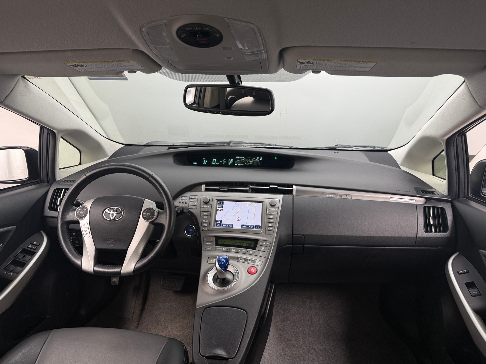 Thumbnail: 2014 Toyota Prius - 3