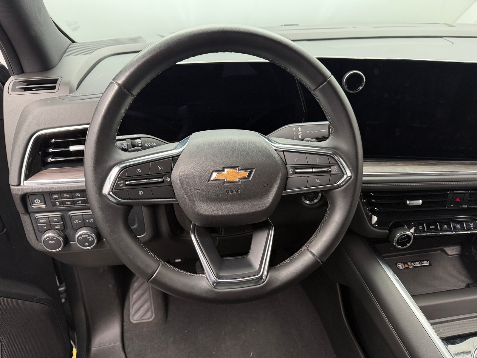 Thumbnail: 2025 Chevrolet Tahoe - 4